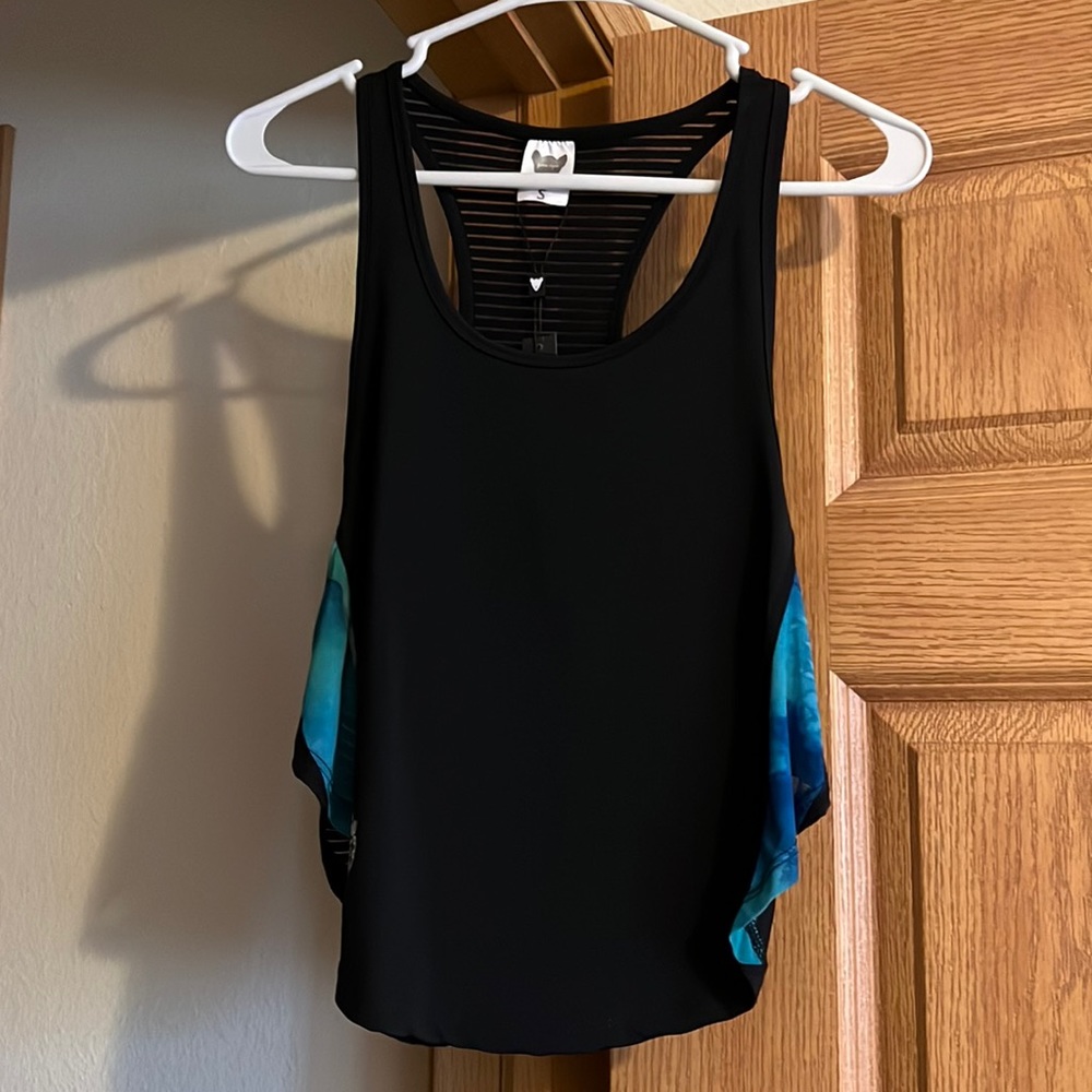 Femme Royale NWT Women’s tank top Small